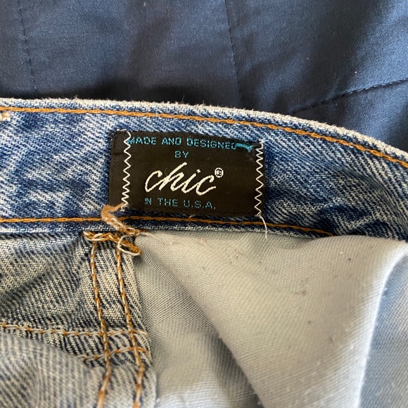 Chic Vintage Jeans - Picture 4 of 4
